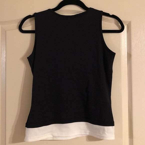 Suzy Petites Black and White Top - Picture 2 of 3